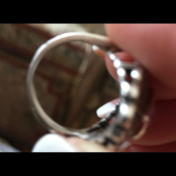 Art Deco Sterling Silver Amethyst & Marcasite Ring - Picture 5 of 6